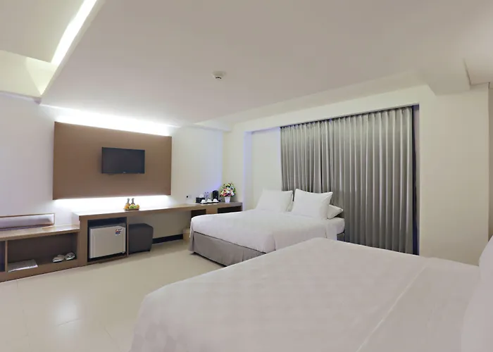 Euphoria Hotel 3*